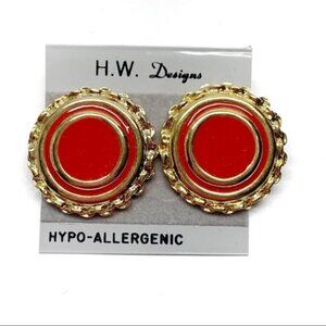 •- H. W. Designs Vintage Earrings Red Circle Z52